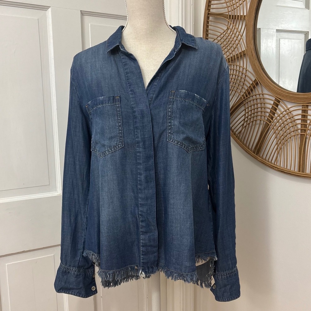 Cloth & Stone Chambray Tunic Shirt M Frayed Hem Western Festival Boho Cowgirl